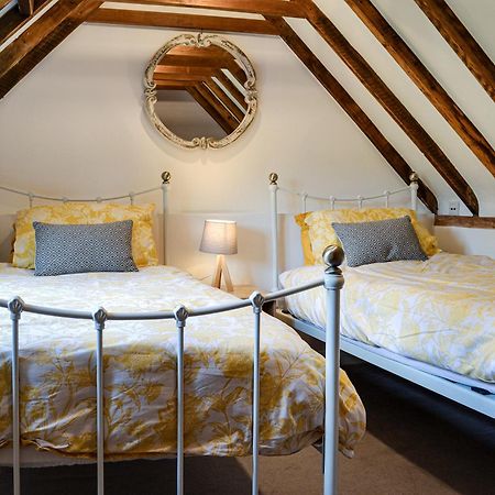 The Old Thatched Cottage Tenterden Exterior photo