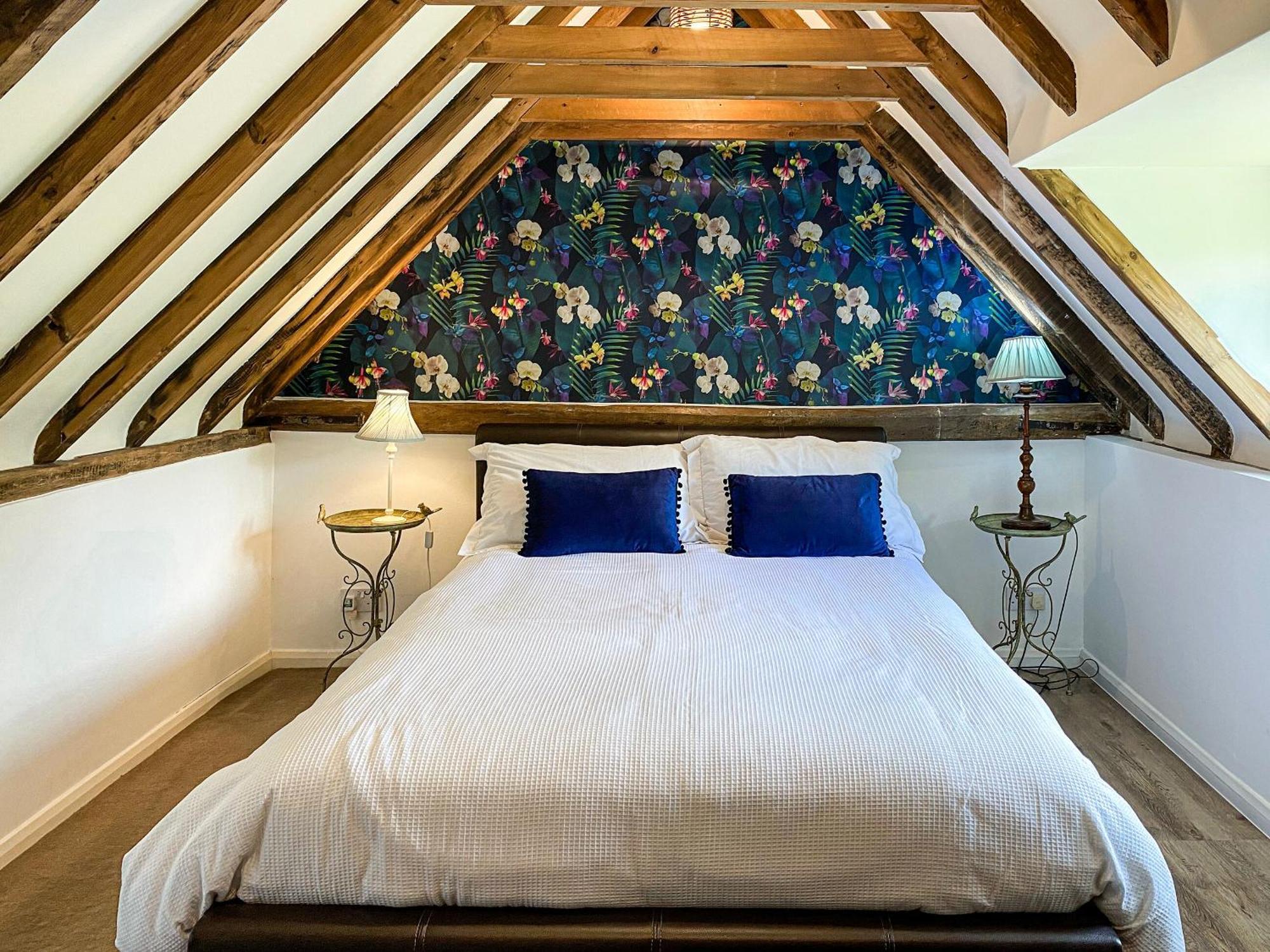 The Old Thatched Cottage Tenterden Exterior photo